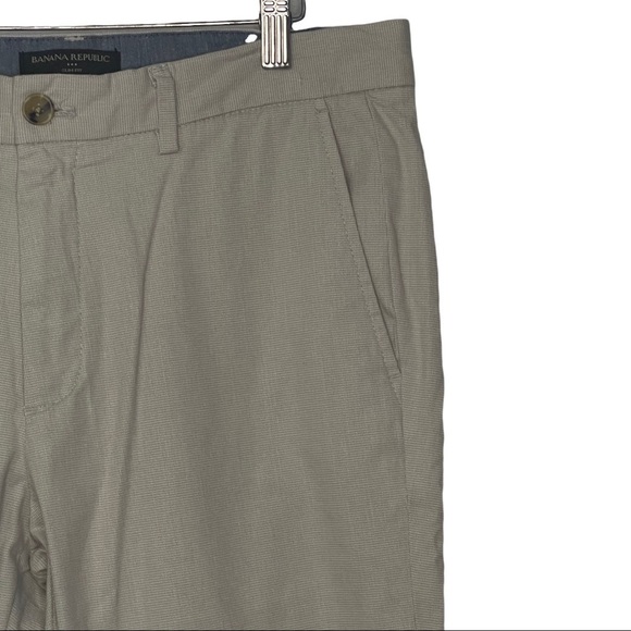 Banana Republic Men’s Slim Fit 32 x 32” Light Grey Tapered Leg Casual Dr… - Picture 7 of 7
